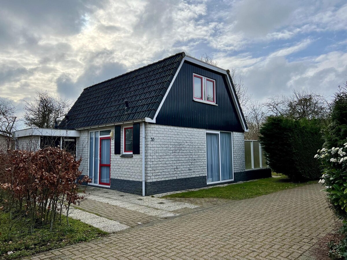 Gezellig vakantiehuis voor 6 personen in Sint Maartenszee in Sint Maartenszee