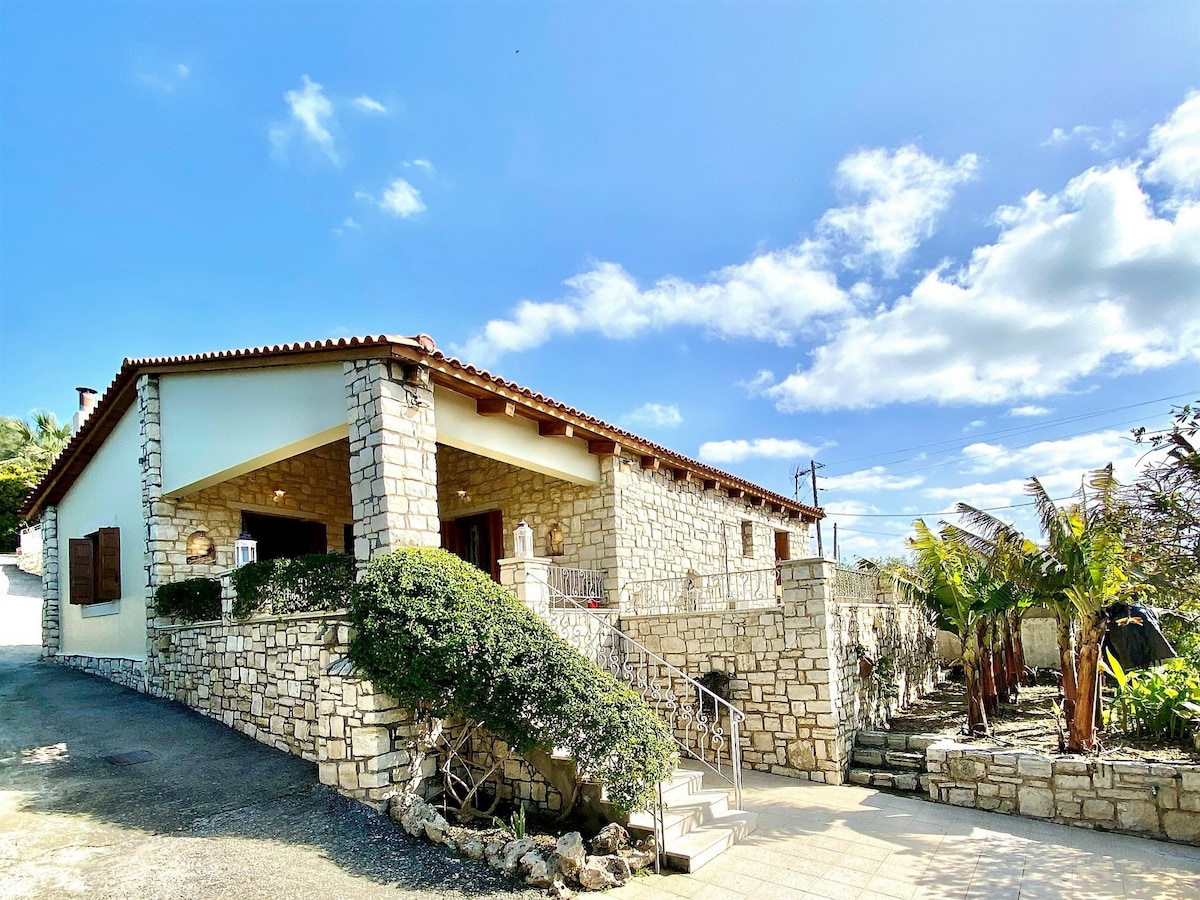 Privézwembad en rust in Villa Eros in Rethymno in Rethymno