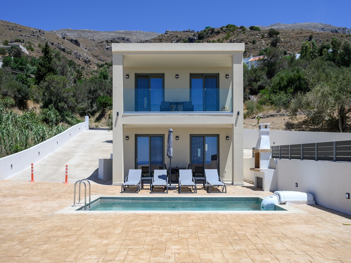 Villa Katerina 1: luxe villa met privézwembad in Mariou in Mariou