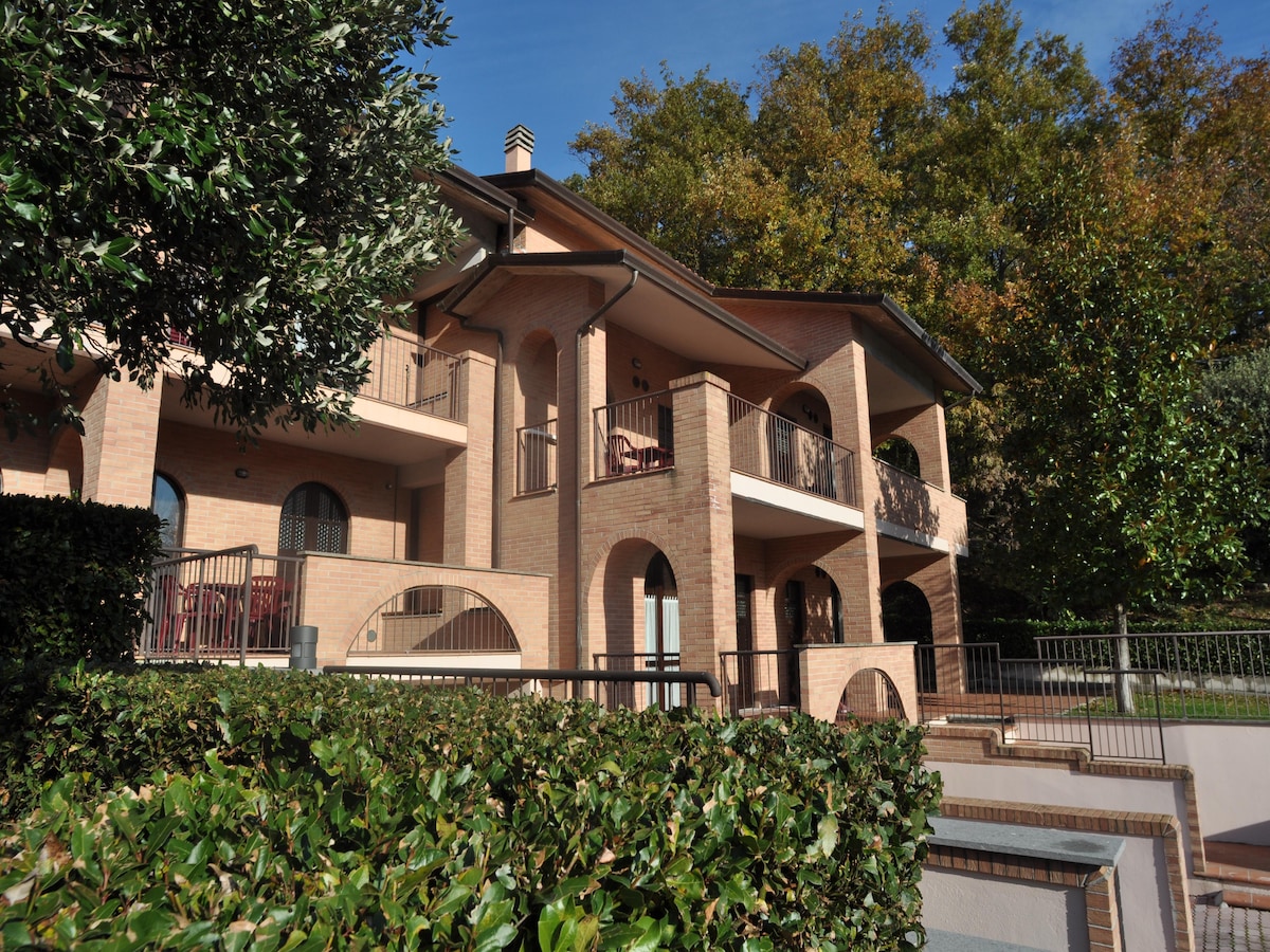 Sfeervol vakantiehuis in Assisi aan de voet van berg Subasio in Assisi