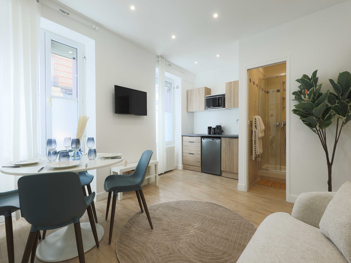 Modern appartement voor 2 personen in Boulogne-Billancourt in Boulogne-Billancourt