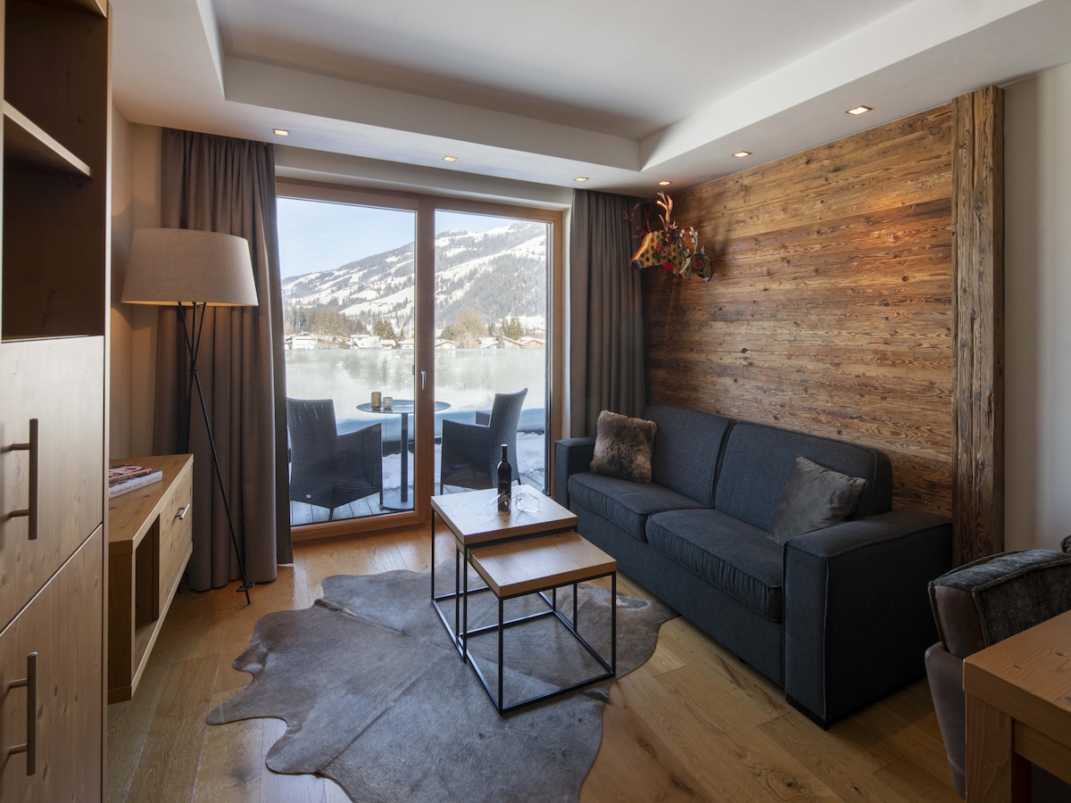 Op 1,4 km van de piste: Ruim appartement in Westendorf in Westendorf