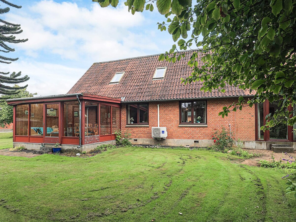 Rustiek vakantiehuis voor 10 personen in Spøttrup in Spøttrup
