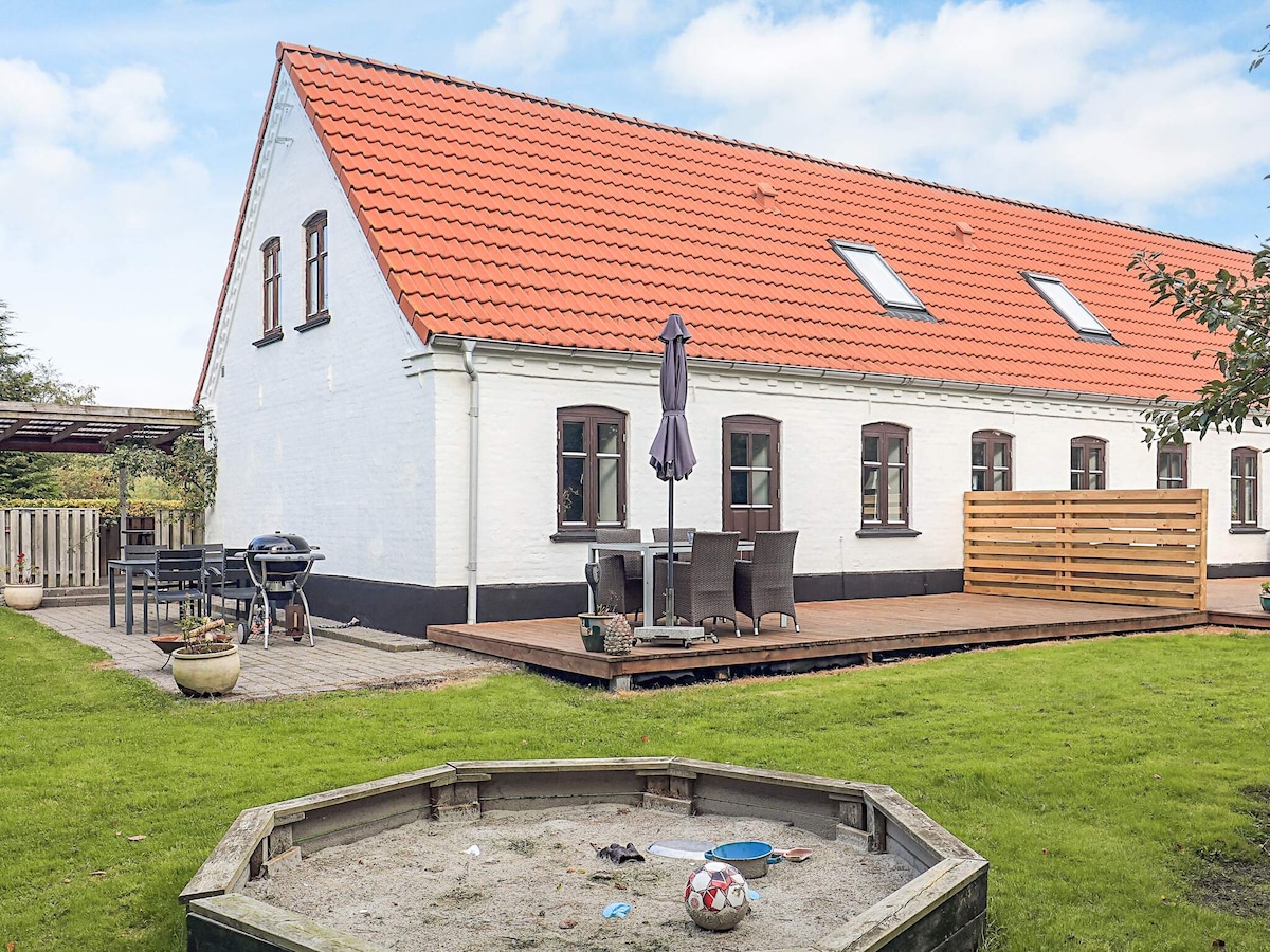 Rustiek vakantiehuis voor 5 personen in het vredige Asaa in Asaa