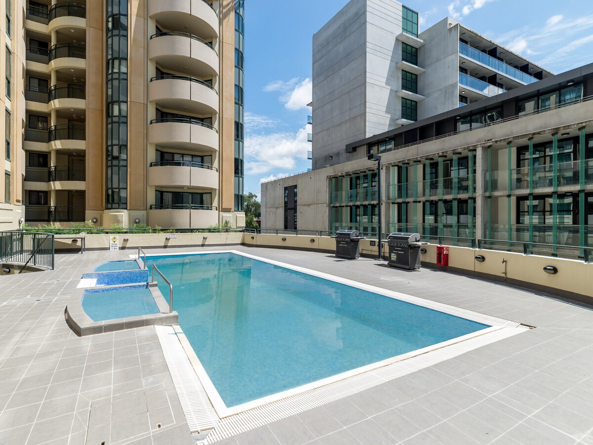 Modern appartement in Braddon met zwembad, gym en spa in Braddon
