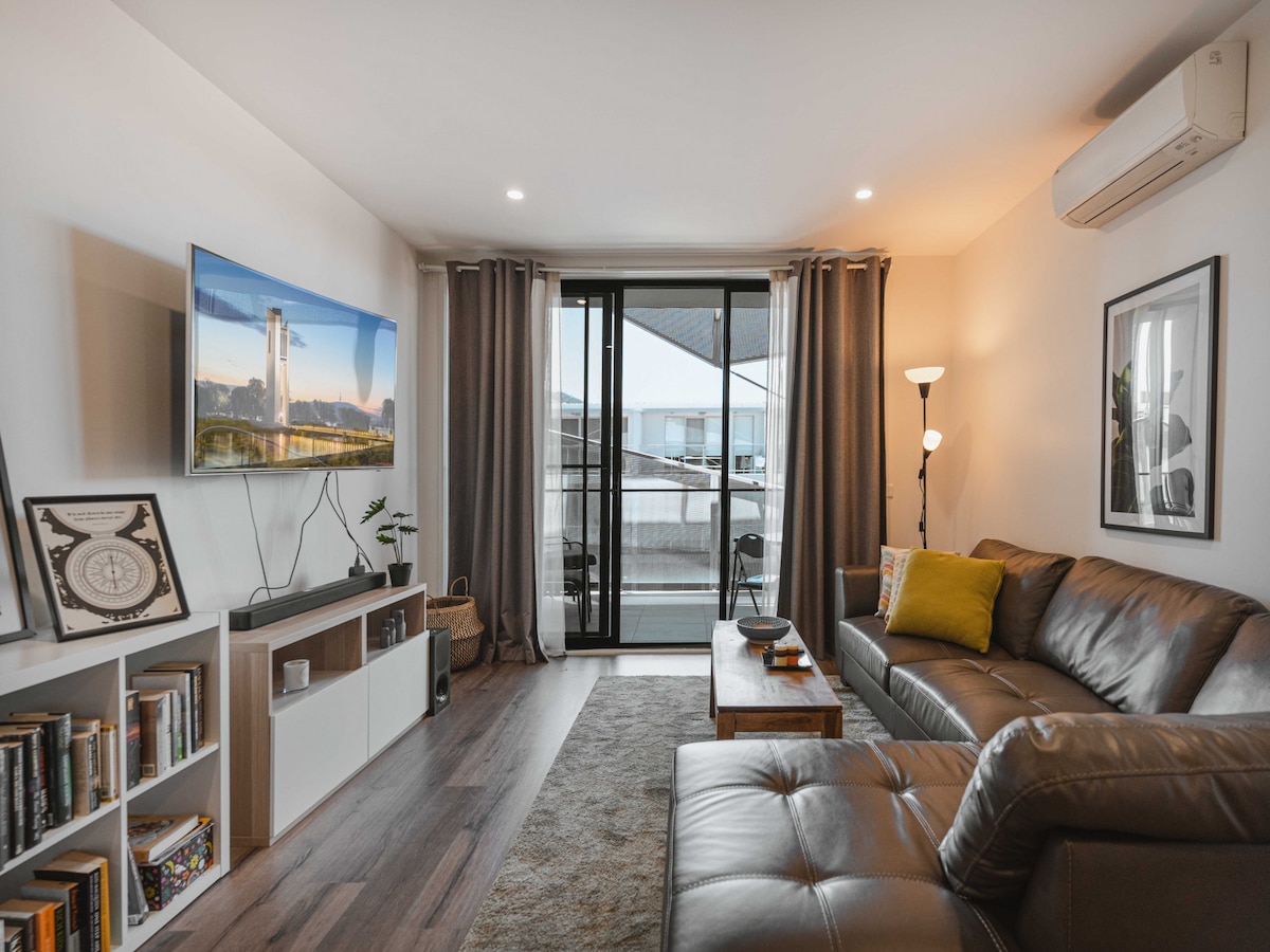 Stijlvol appartement in Braddon met balkon en parkeerplaats in Braddon