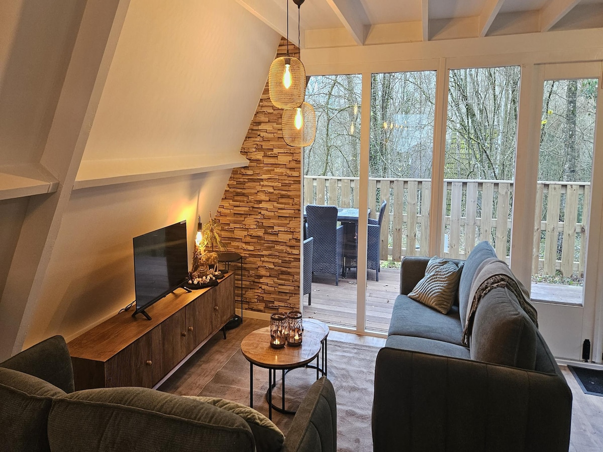 Sfeervol chalet voor 5 personen in het rustige Durbuy in Durbuy