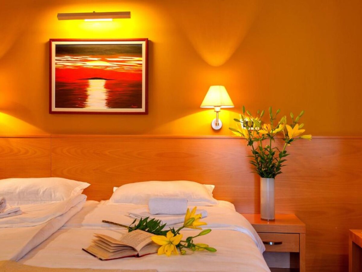 Luxe Panorama Suite in Gradac direct aan het strand in Gradac