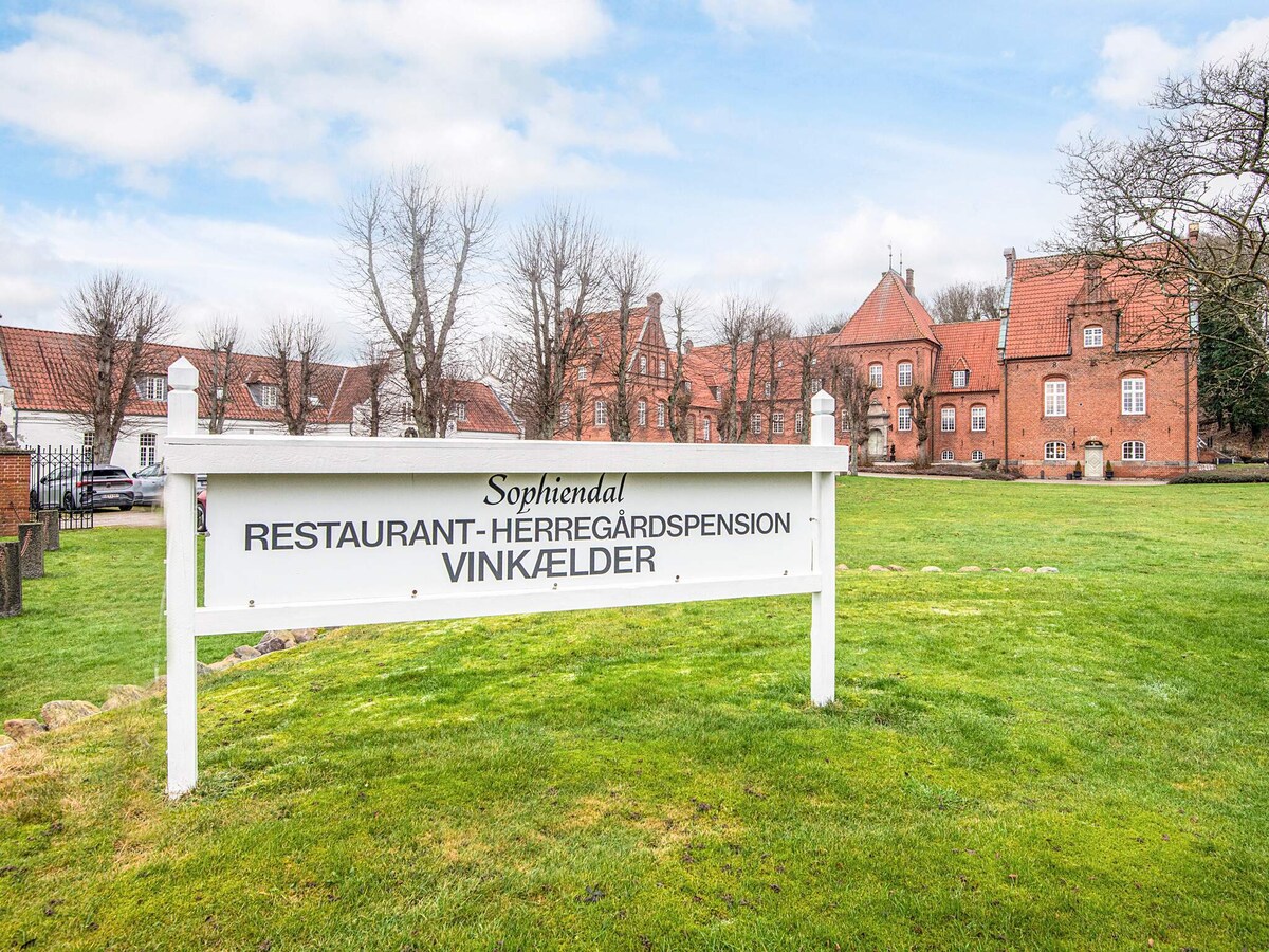 Sfeervol vakantiehuis bij Sophiendal Castle in Skanderborg in Skanderborg
