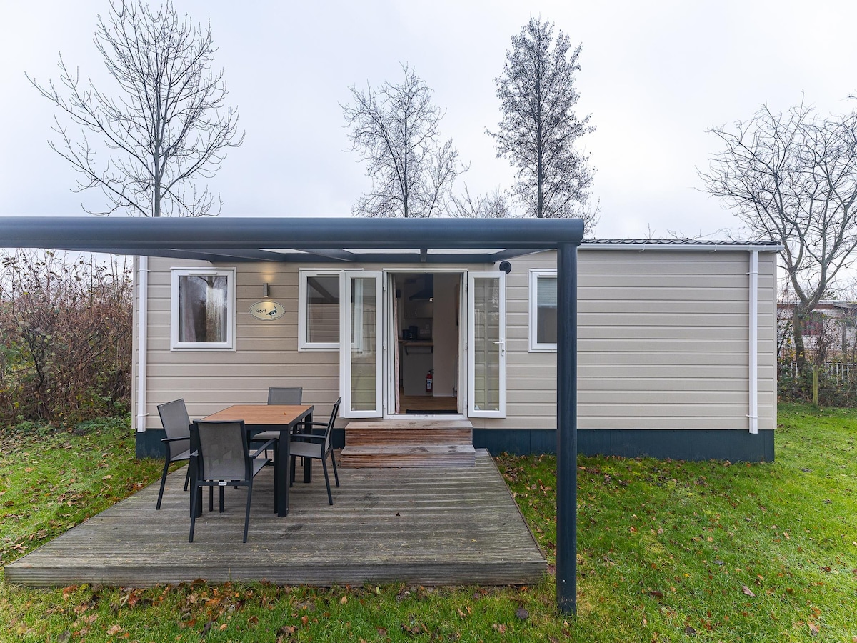 Charmant chalet voor 4 personen in Burgh-Haamstede in Burgh-Haamstede
