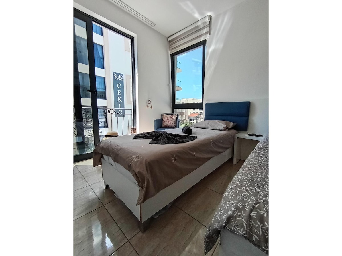 Studio Montebay in Dobra Voda