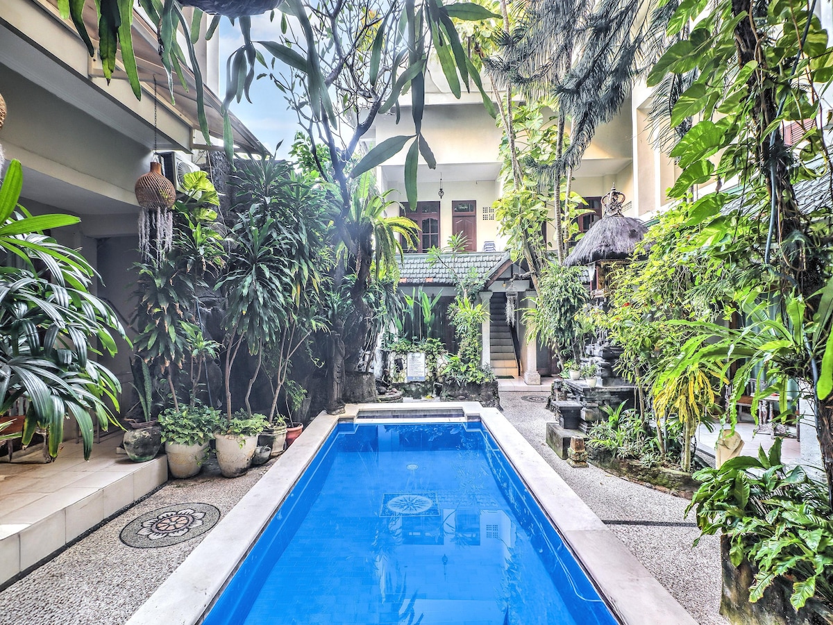 Spacious Family Suite with Free WiFi and Parking in Bali