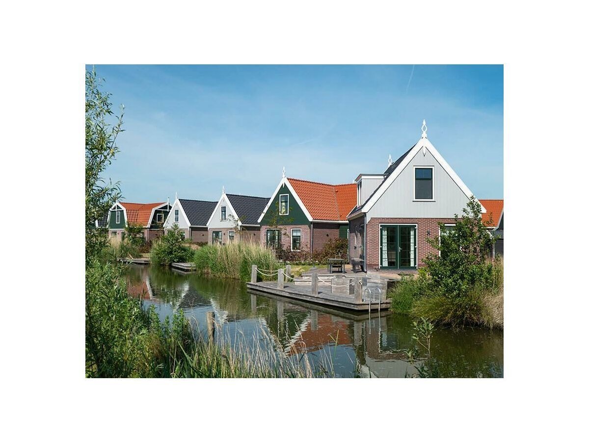 Vrijstaand Hollands vakantiehuis met sauna bij het water in Uitdam in Uitdam