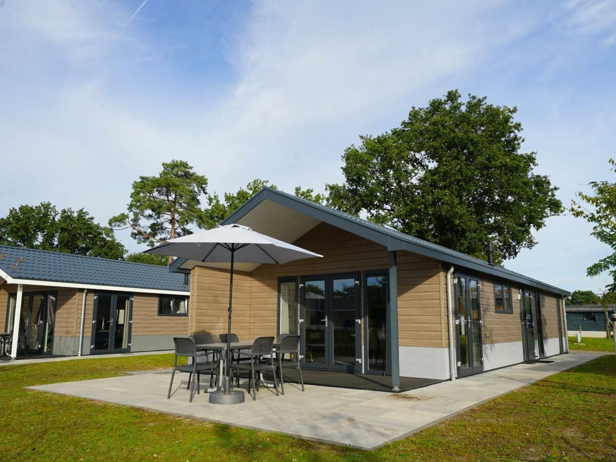 Modern 6-persoons chalet Velthorst in Mol