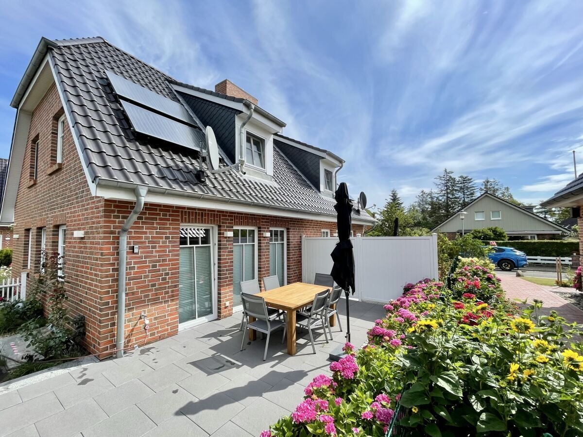 6-persoons vakantiehuis in Wyk met sauna en luxe afwerking in Wyk