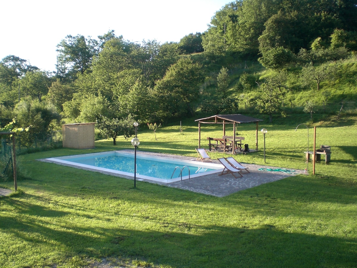 8-persoons vakantiehuis met privézwembad in Vicchio in Vicchio