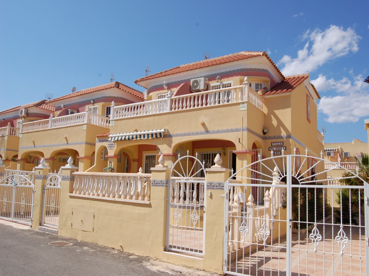 Ruim vakantiehuis Casa da Costa in Orihuela Costa voor 6 personen in Orihuela Costa