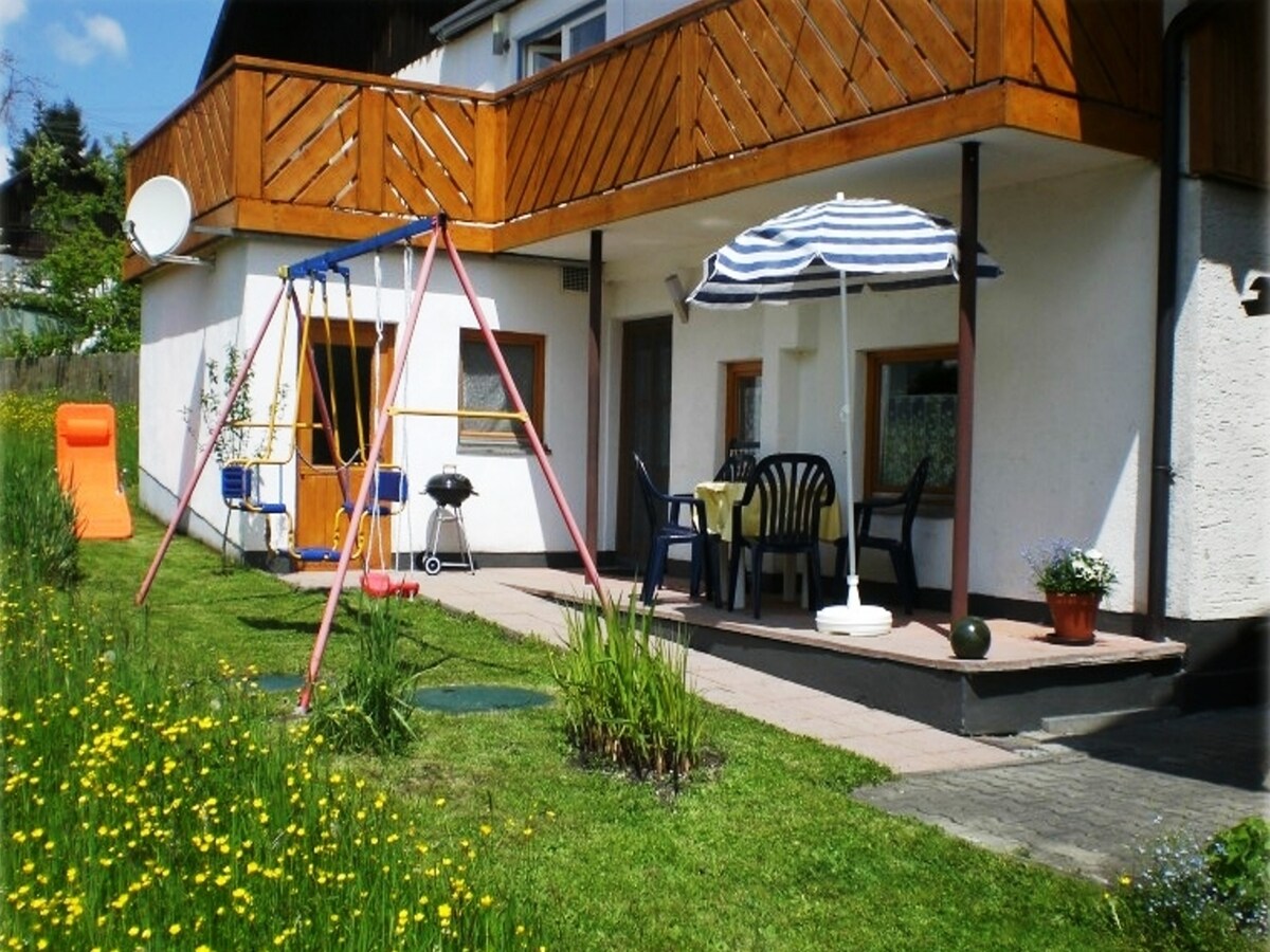 Op 1,0 km van de piste: Comfortabel appartement in Lechbruck am See in Lechbruck am See