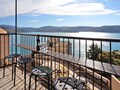 Dorfhaus mit Panoramablick auf den See Sainte Croix du Verdon