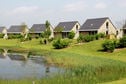 Maaspark Boschmolenplas - Tuinblik in Heel - Limburg, Nederland foto 8322105