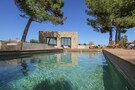 Schönes Haus mit Swimmingpool auf einem Weingut in Aspiran