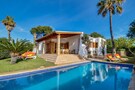 Gemütliches Ferienhaus in Porto Cristo Novo mit Swimmingpool
