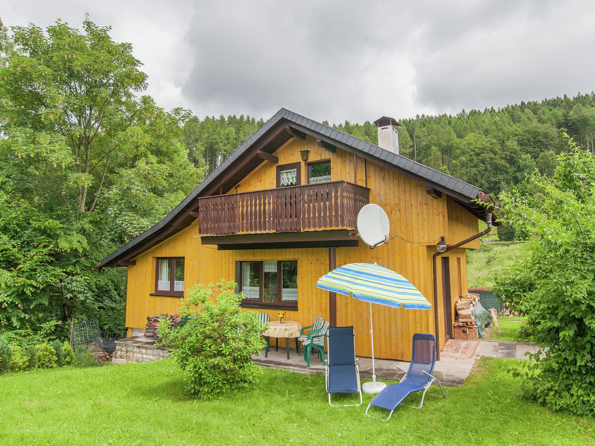 Op 700 m van de piste: rustig vakantiehuis in Steinbach-Hallenberg - foto 15