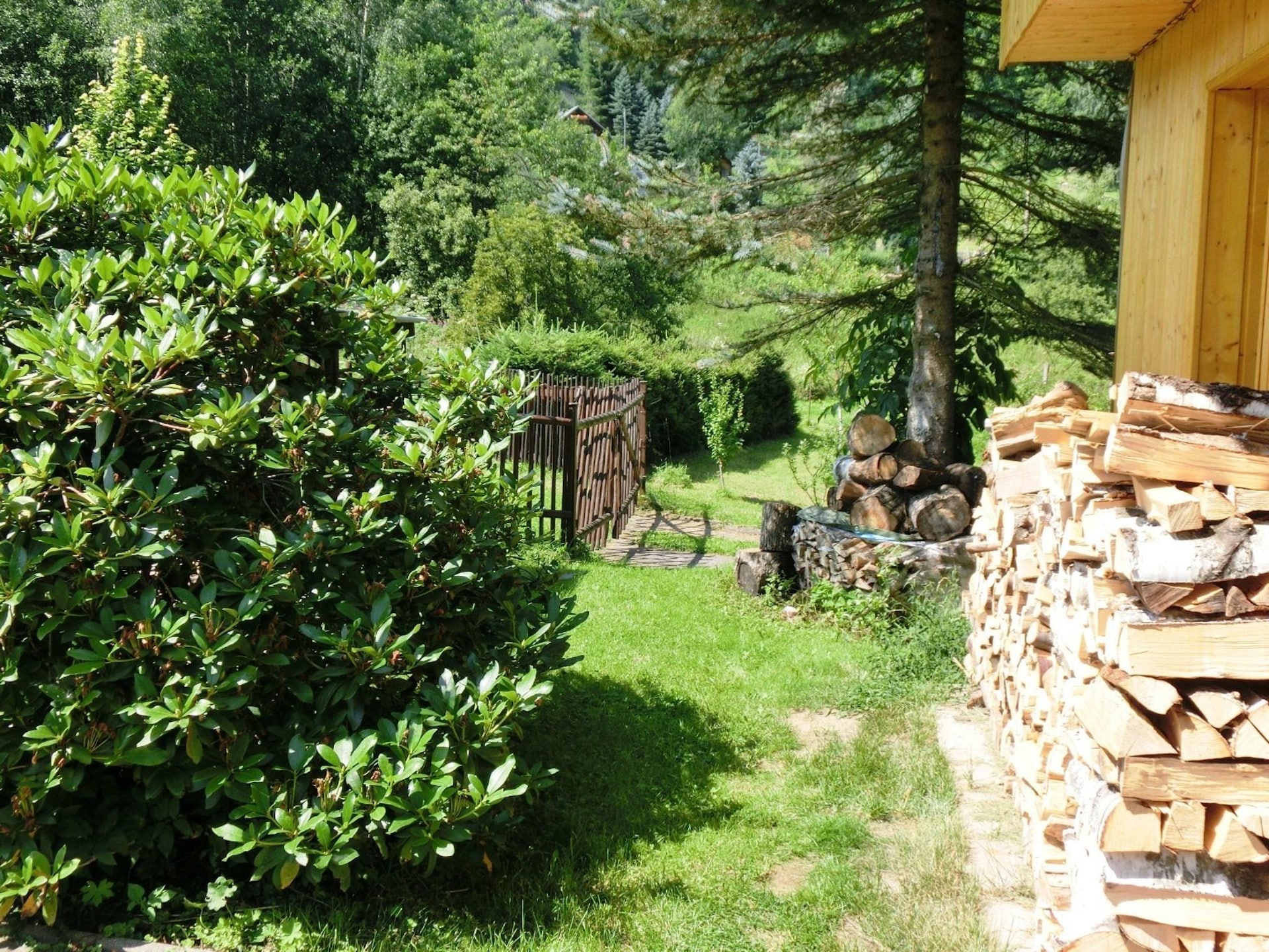 Op 700 m van de piste: rustig vakantiehuis in Steinbach-Hallenberg - foto 17