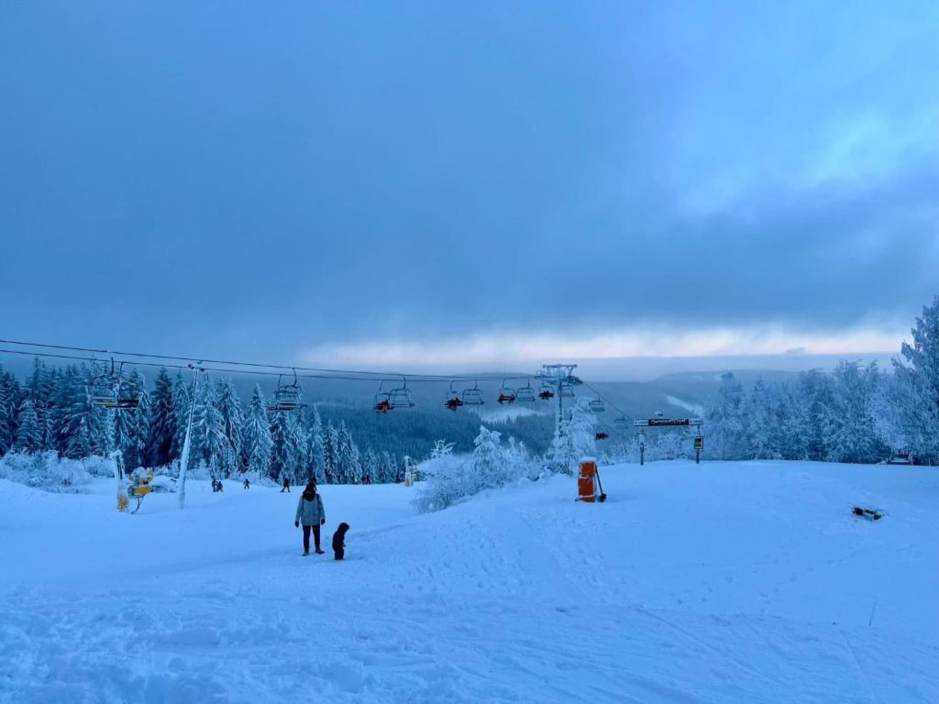 Op 700 m van de piste: rustig vakantiehuis in Steinbach-Hallenberg - foto 30