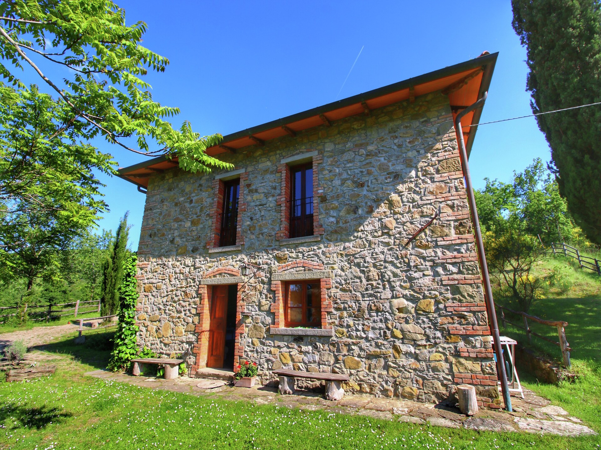Authentiek Toscaans stenen huis met zwembad en panoramisch uitzicht - foto 18