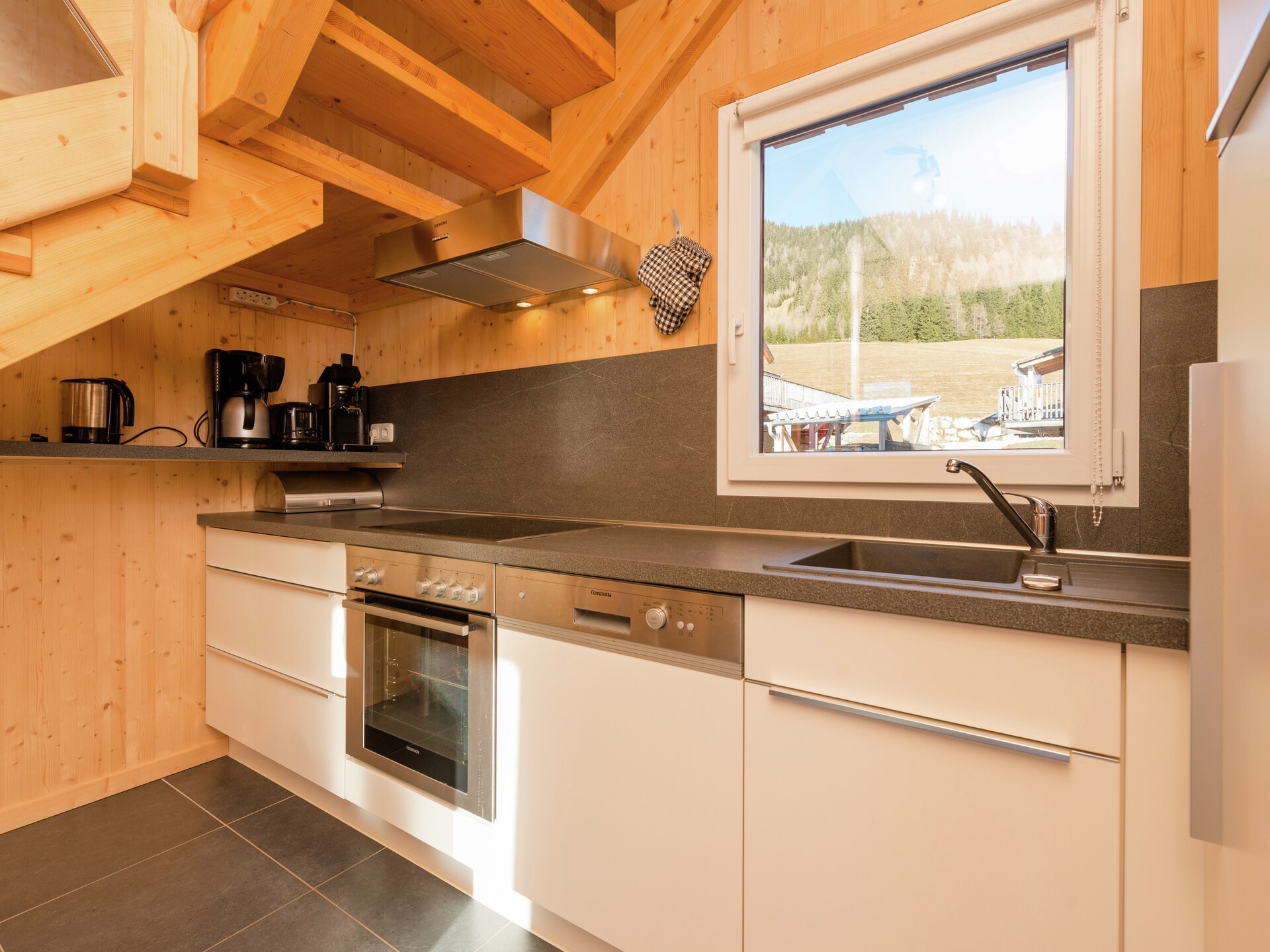 Vrijstaand chalet in Hohentauern, 100m van de skilift - foto 4
