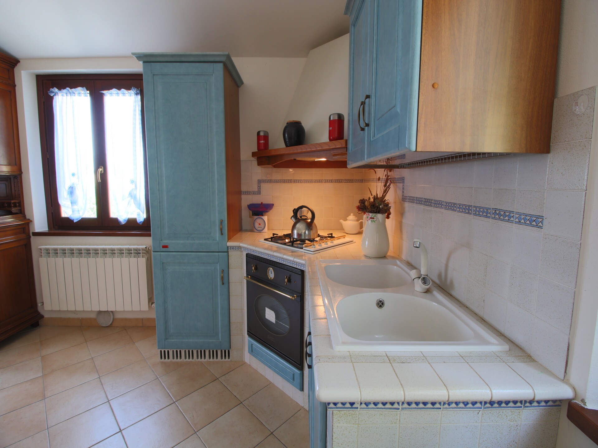 16-persoons villa met privézwembad in Acqualagna - foto 13
