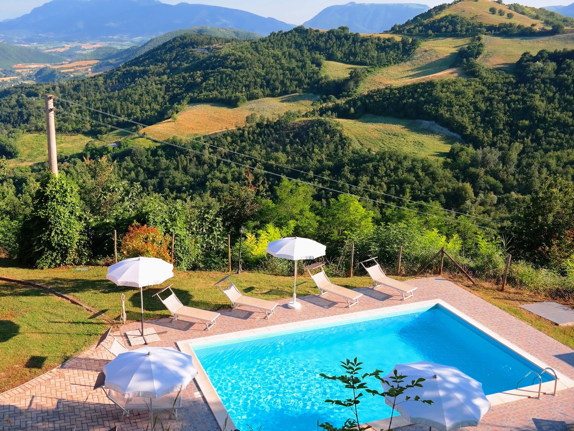 16-persoons villa met privézwembad in Acqualagna - foto 16