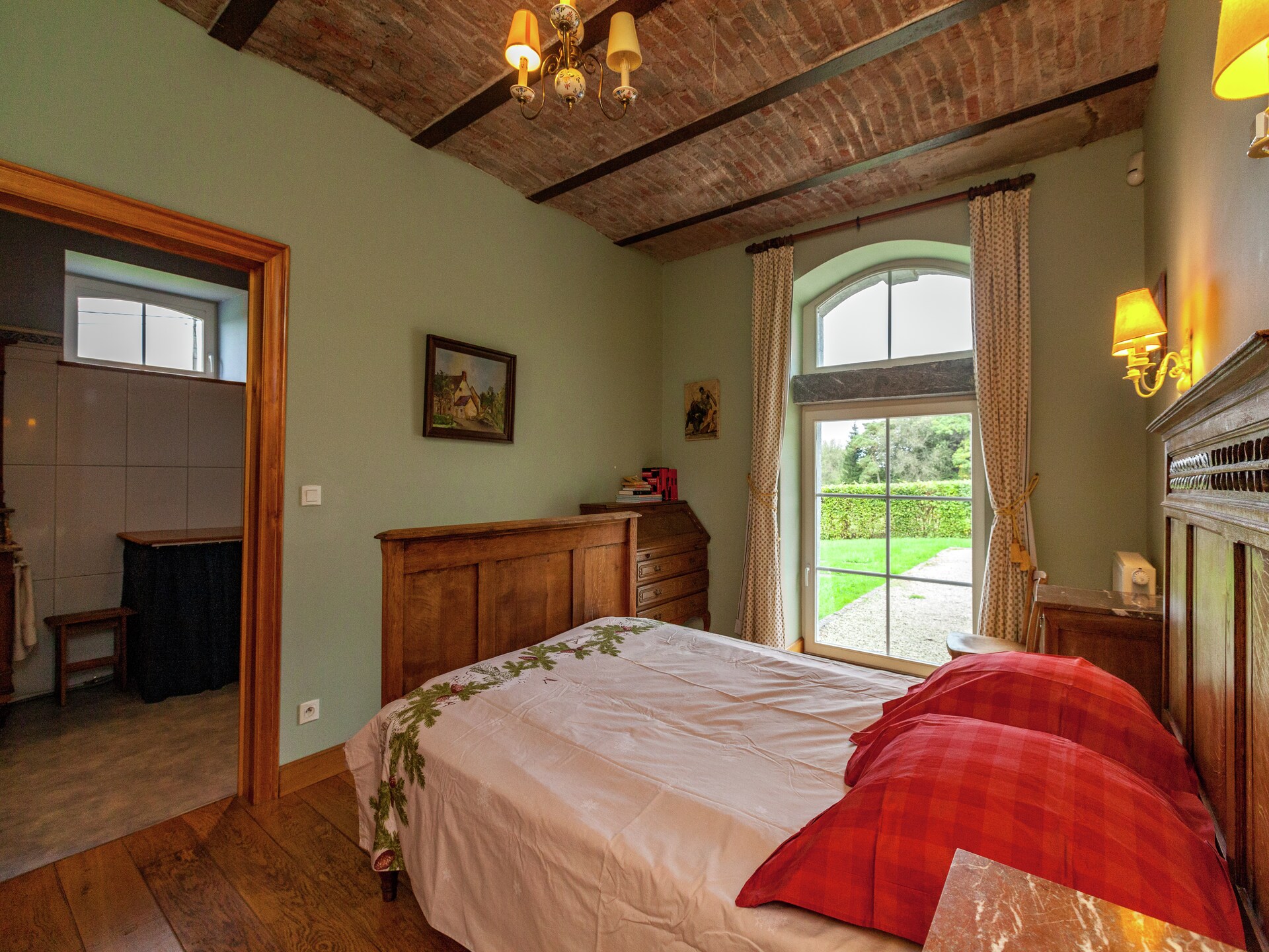 Op 1 km van het centrum: luxe 12-persoons vakantiehuis in Saint-Hubert - foto 15