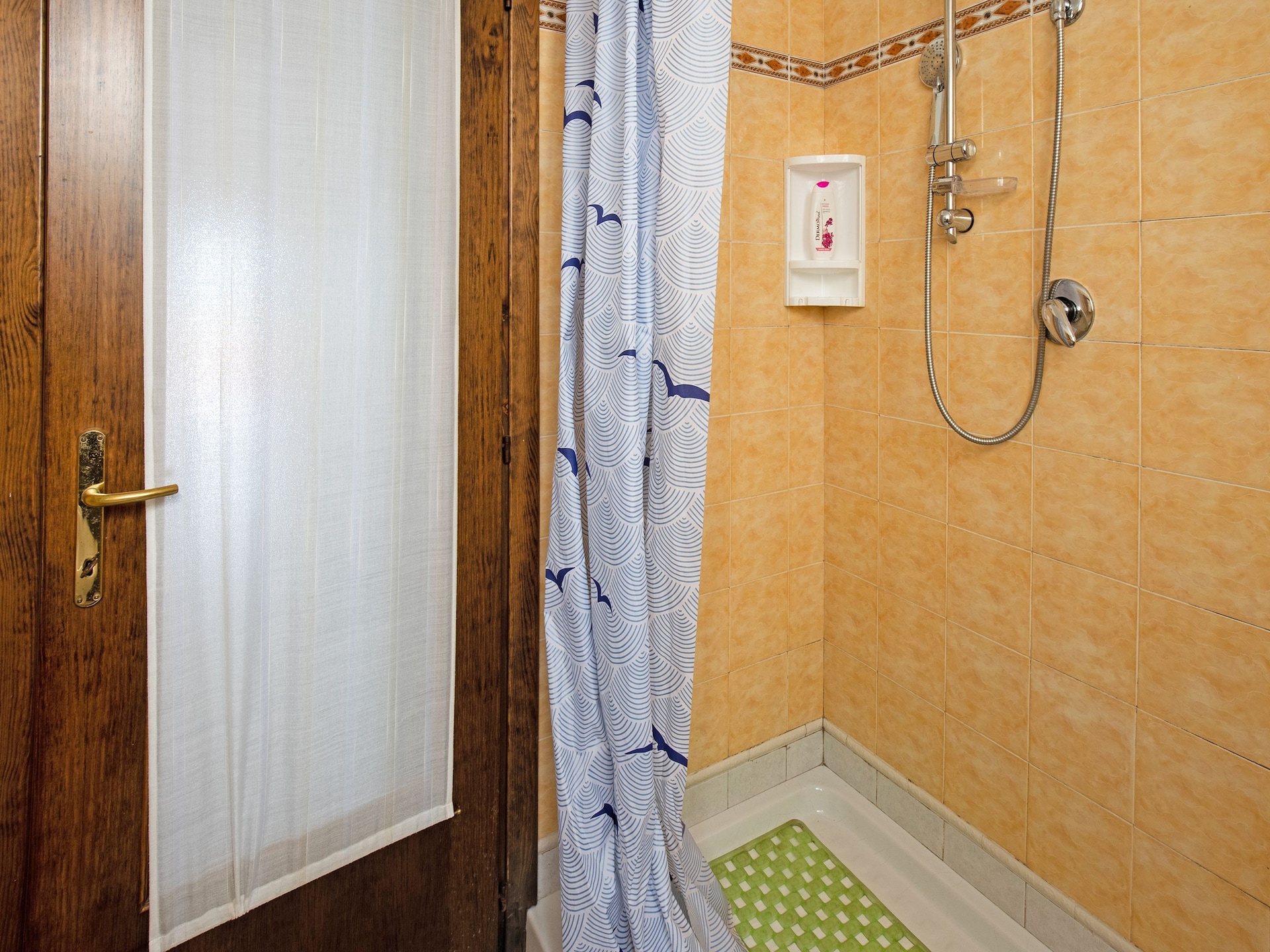 Op 1 km van centrum: appartement aan het Idromeer voor 4 personen - foto 22