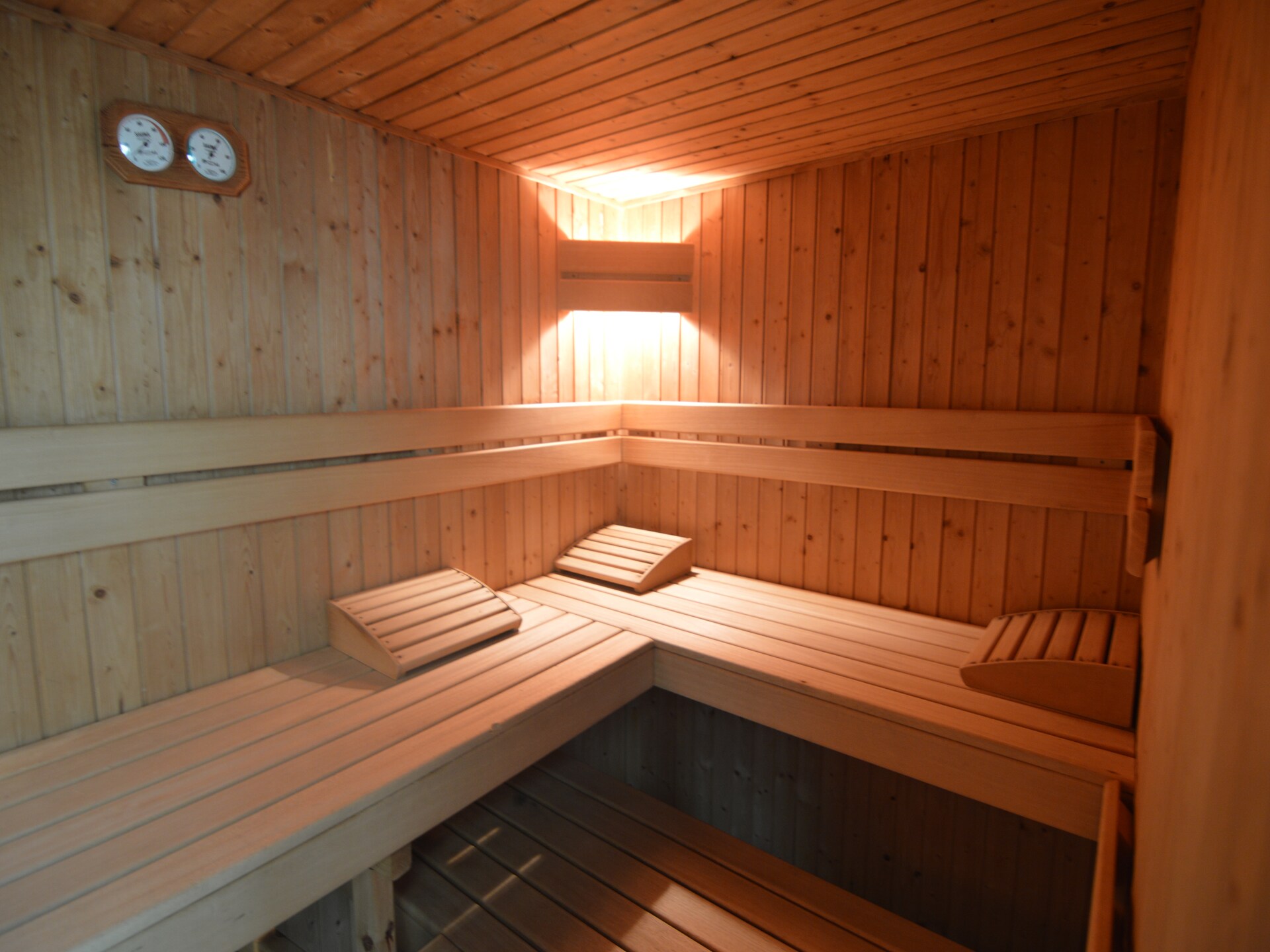 Luxe Groepsverblijf voor 34 personen met Zwembad en Sauna in de Ardennen - foto 6