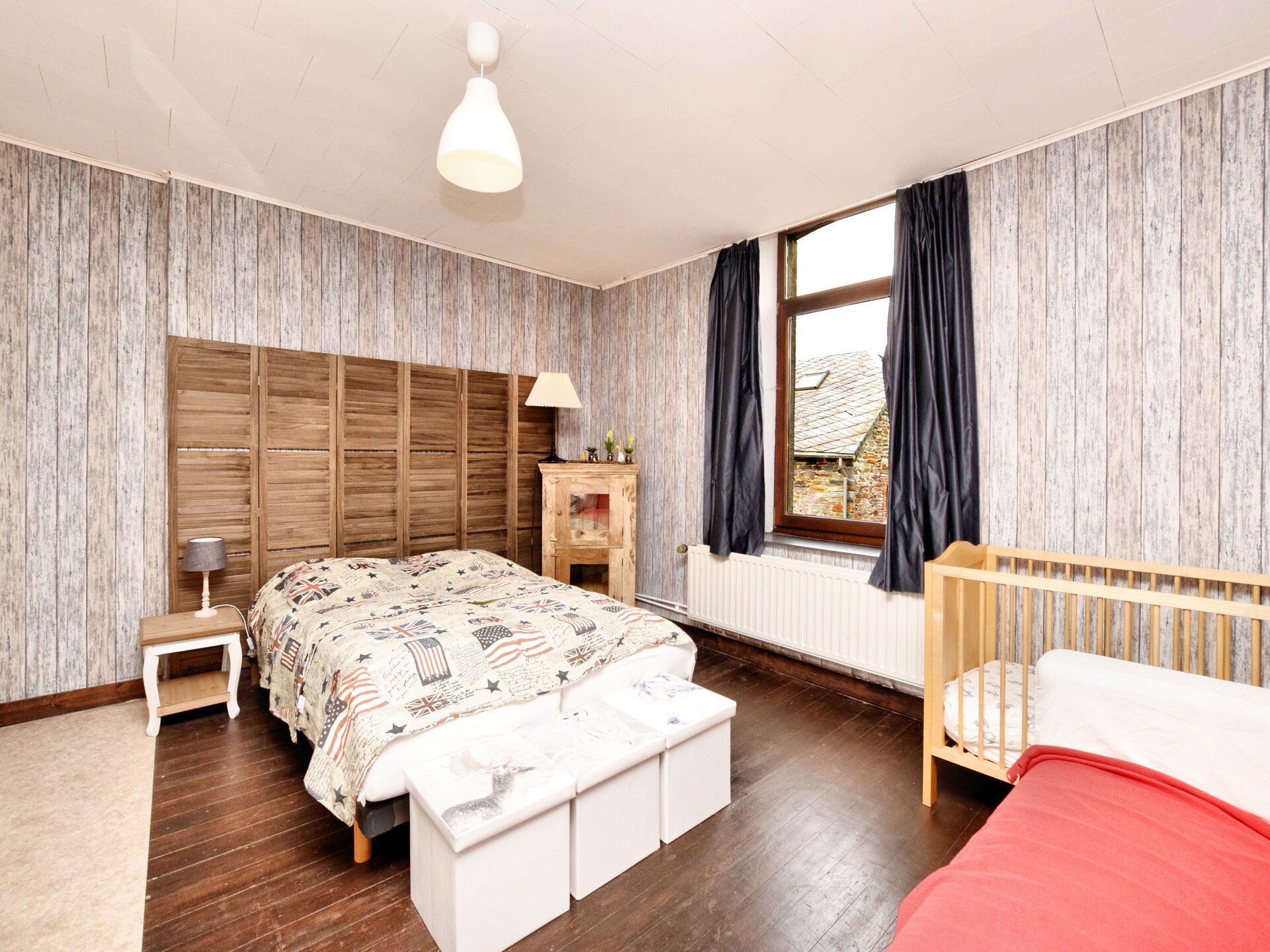 Les Poiriers: Groepsvakantiehuis met 8 slaapkamers in de Ardennen - foto 14