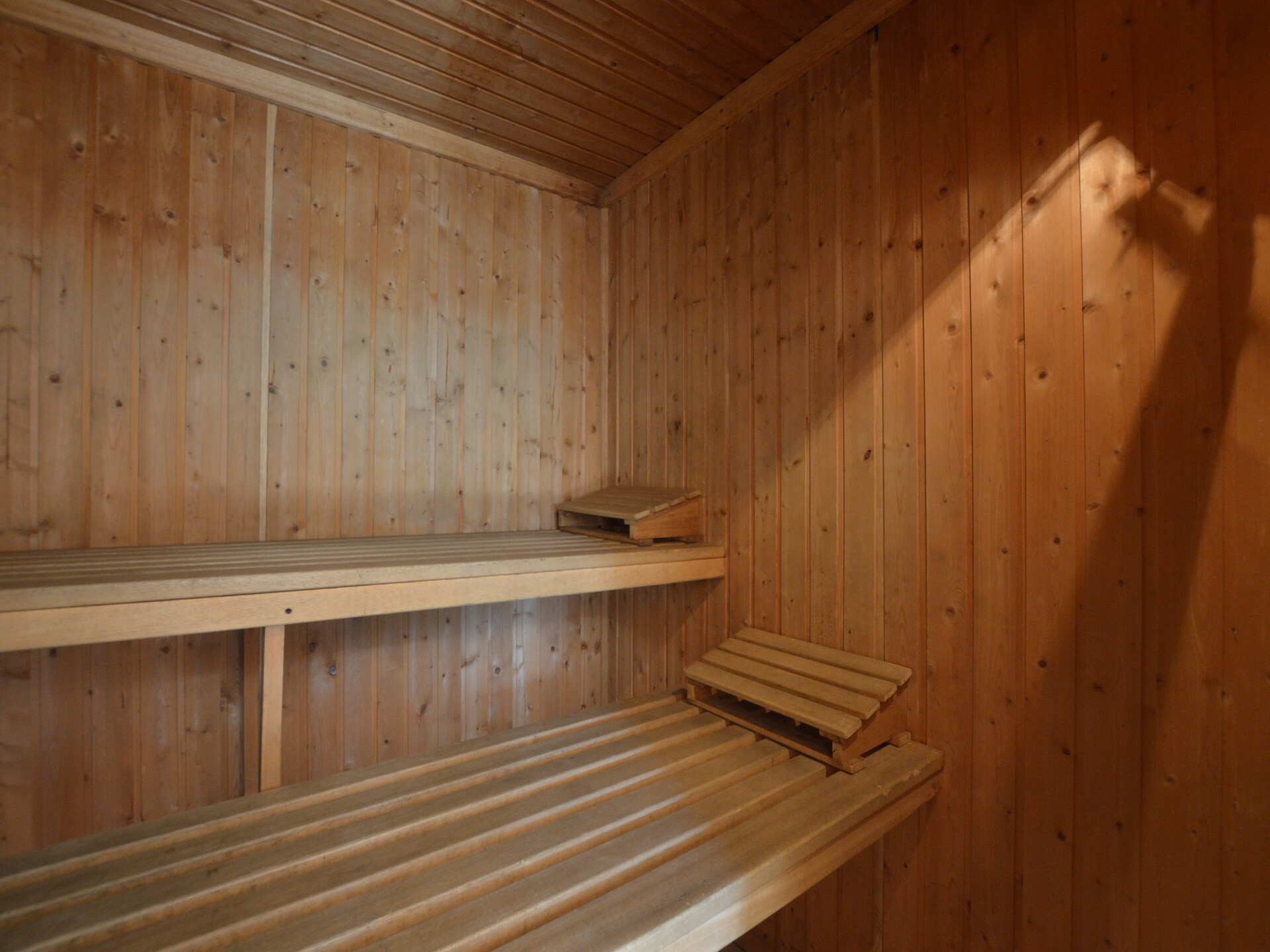 Ruim vakantiehuis voor 12 personen in de bossen van Longfaye, vlakbij Malmedy - foto 4