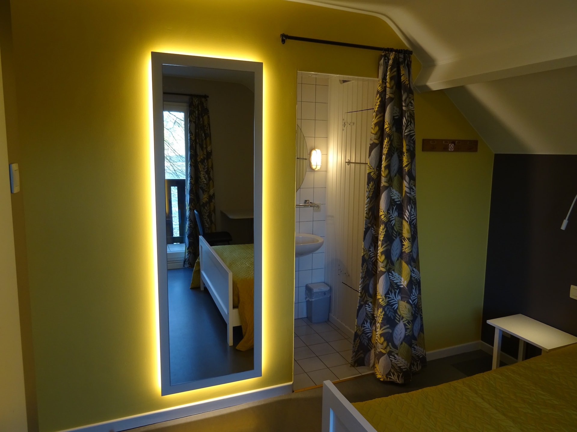 6-persoons vakantiehuis in centrum Rahier met sauna en beekterras - foto 12