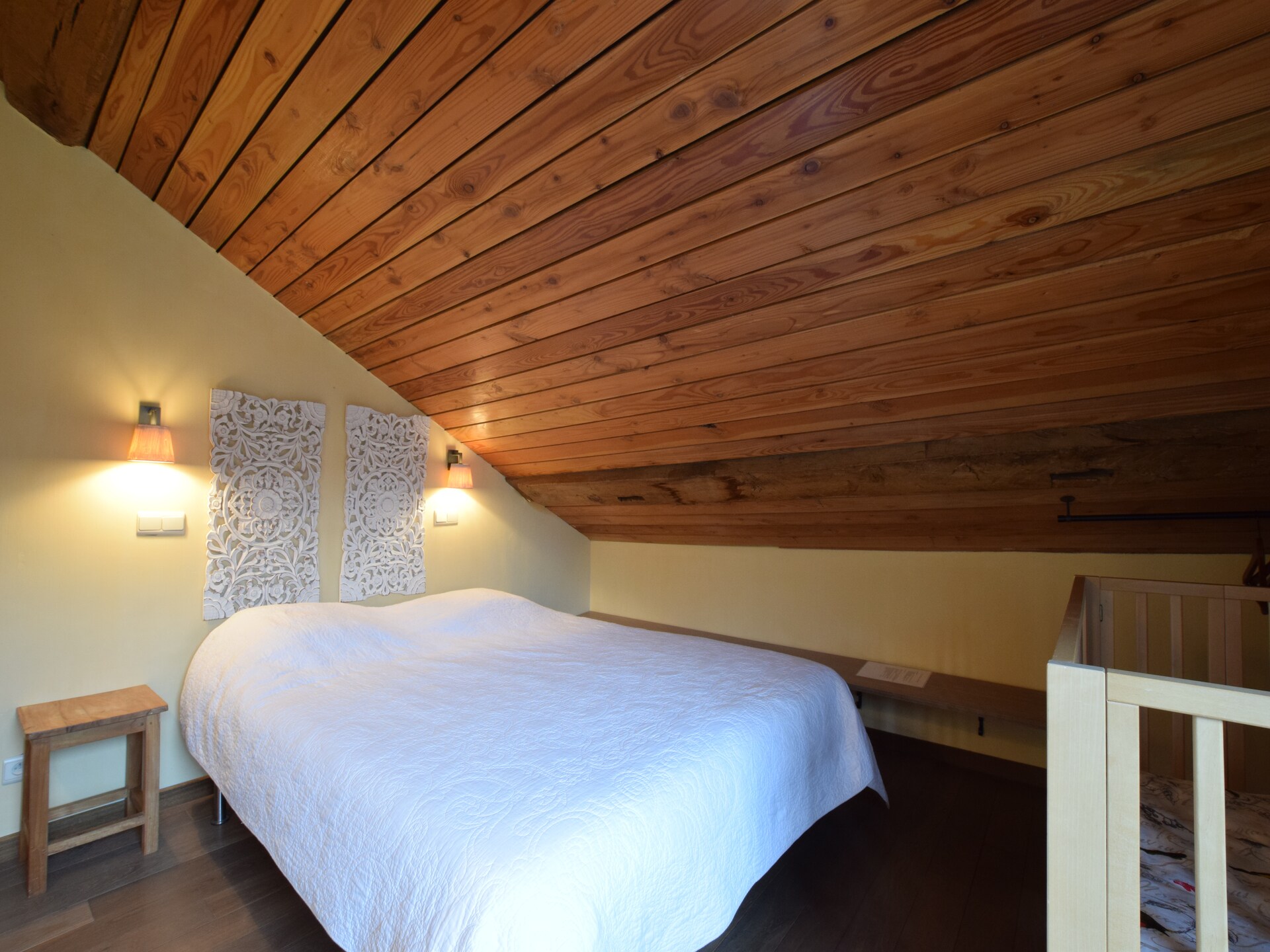 10-persoons vakantiehuis in hartje Bertrix met sauna en visvijver - foto 23