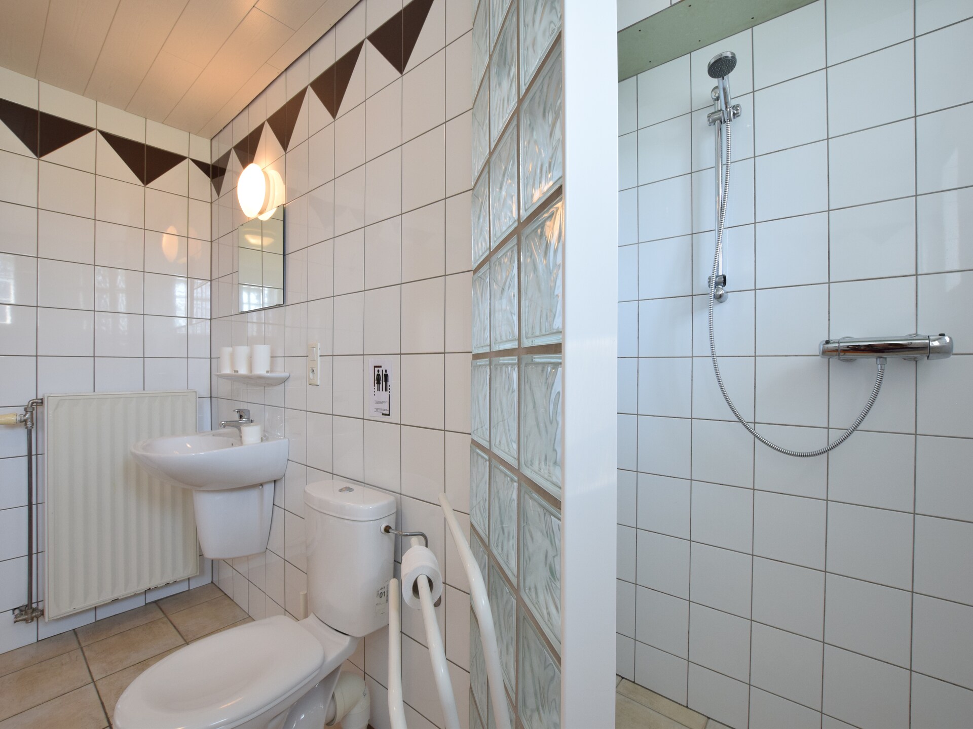 La Joie de Vivre: Luxe vakantievilla met zwembad en sauna voor 26 personen in de Ardennen - foto 24