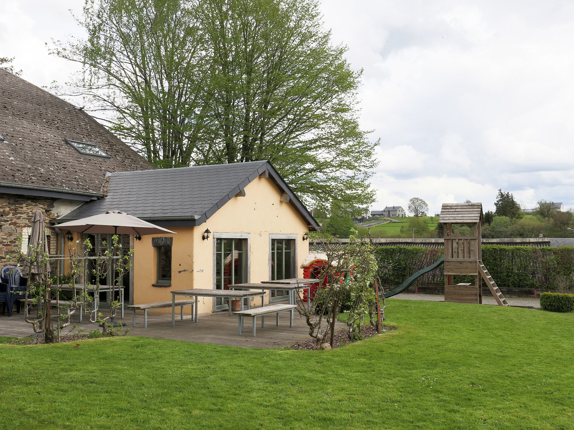 Groots vakantiehuis voor 24 personen met privézwembad, sauna en bar in Gouvy - foto 4