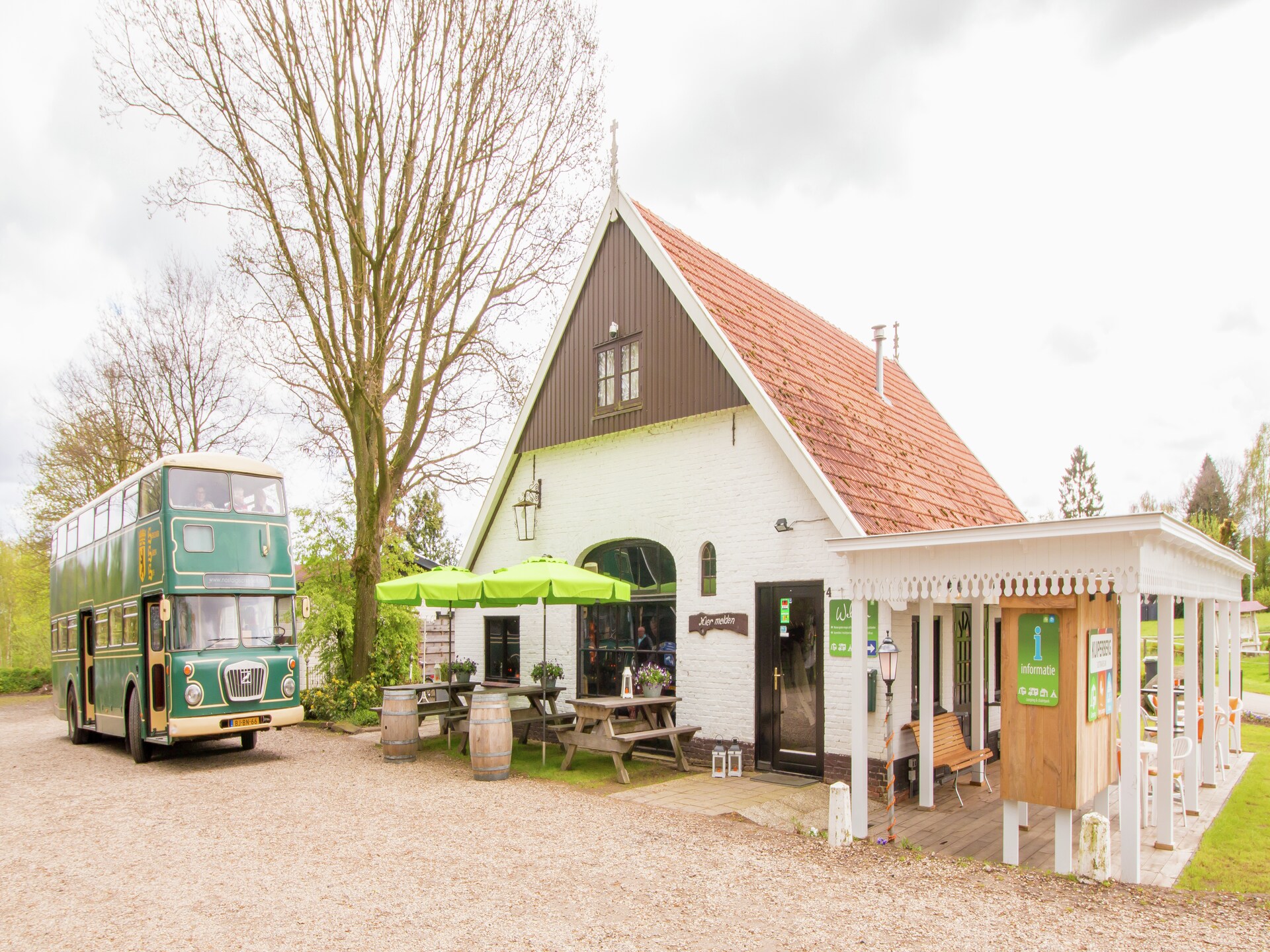 Luxe chalet met terras en tuin op rustig vakantiepark bij Ootmarsum - foto 8