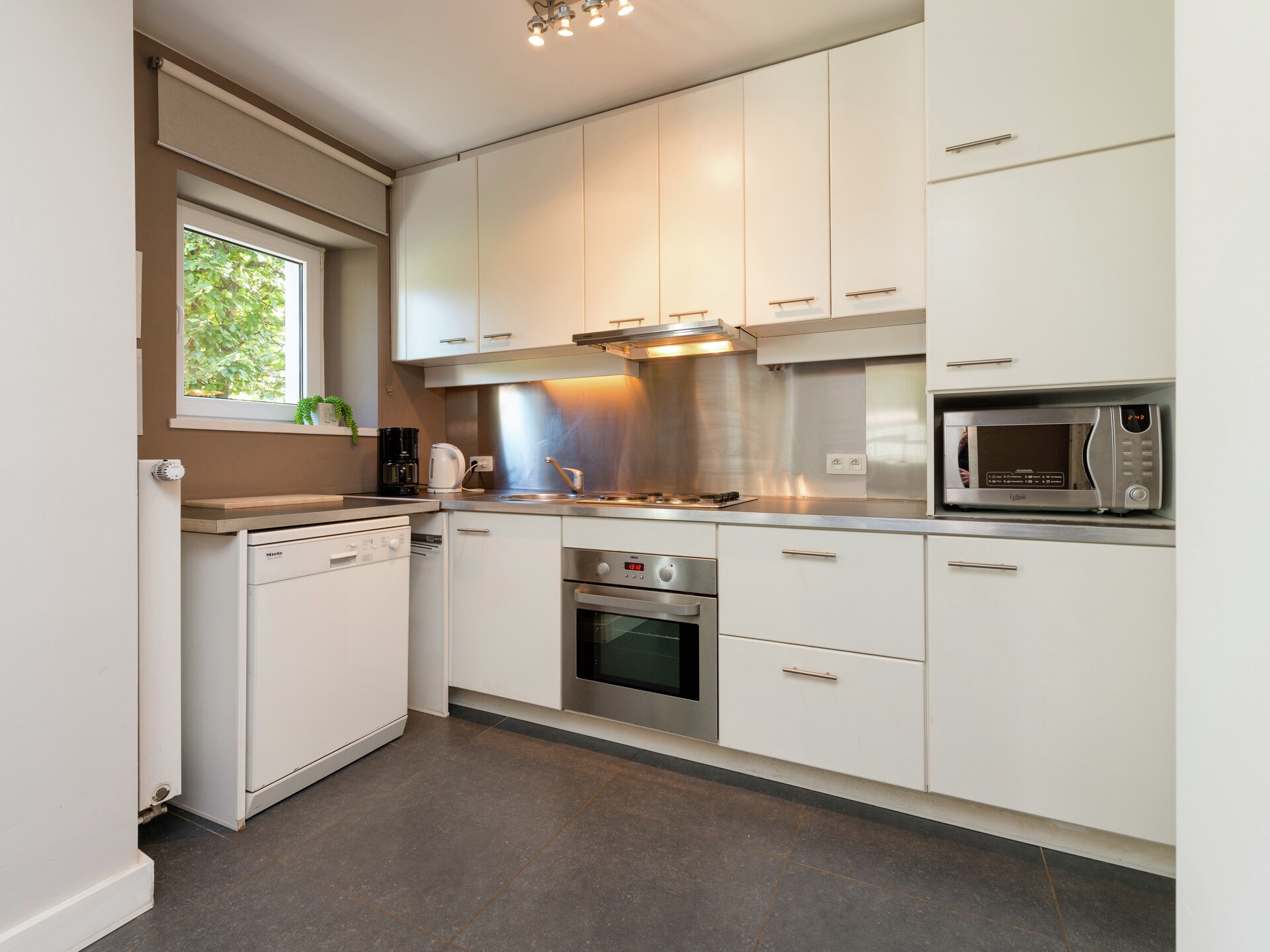 Modern vakantiehuis voor 8 met sauna en tuin bij Sprimont - foto 11