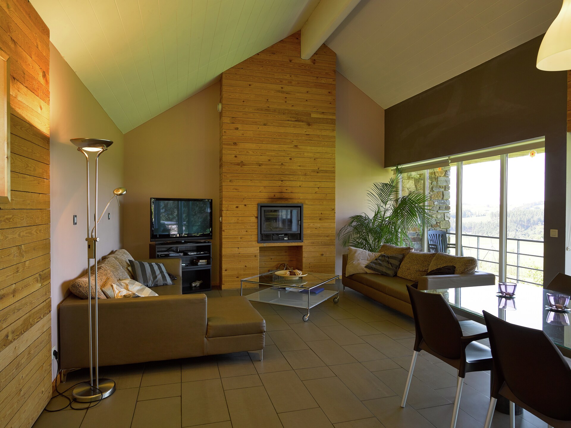 Ruim vakantiehuis Les Prairies in Stoumont met sauna en bubbelbad - foto 3