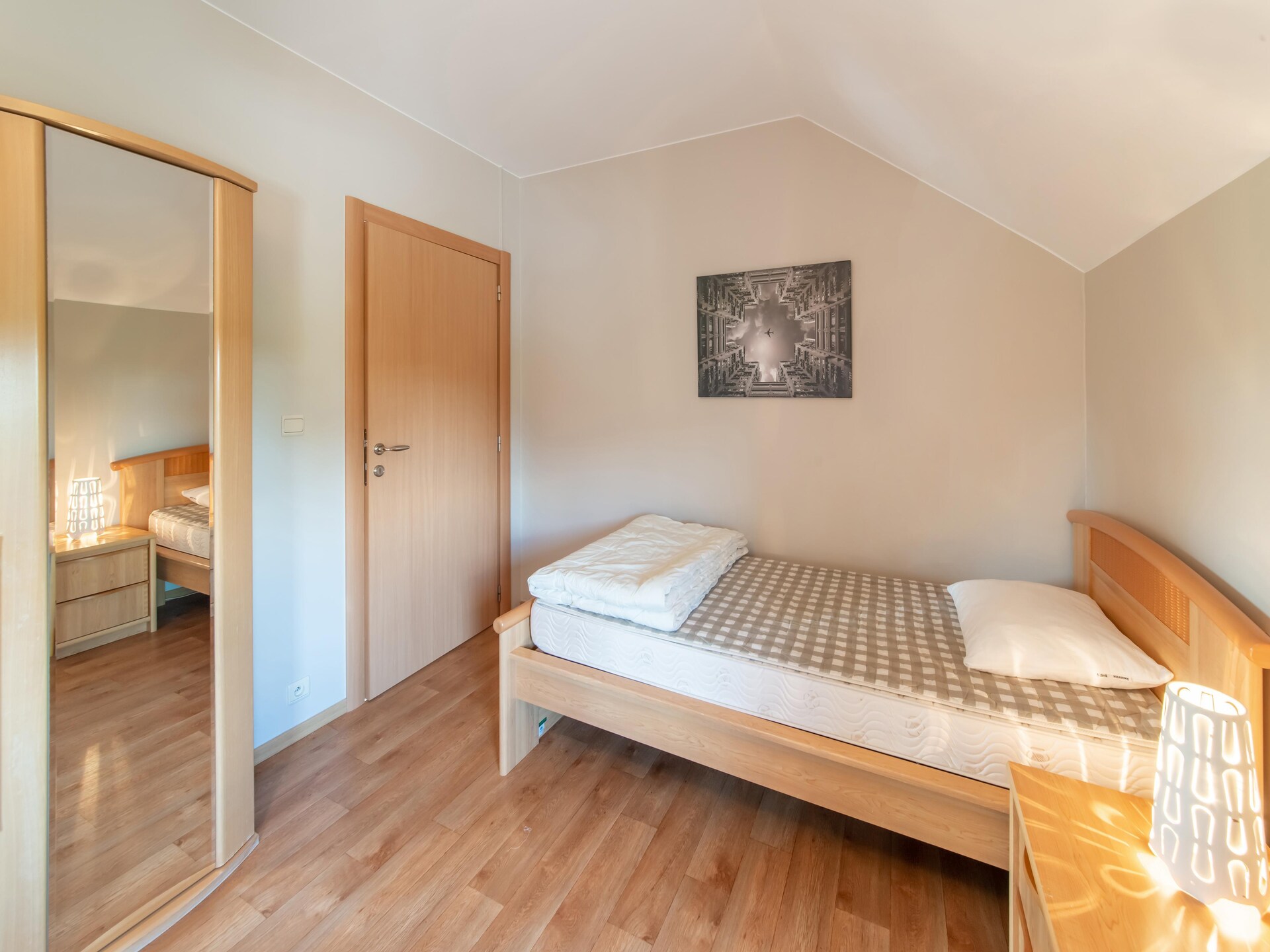 Ruim vakantiehuis voor 13 personen aan de rand van het bos in Robertville - foto 14