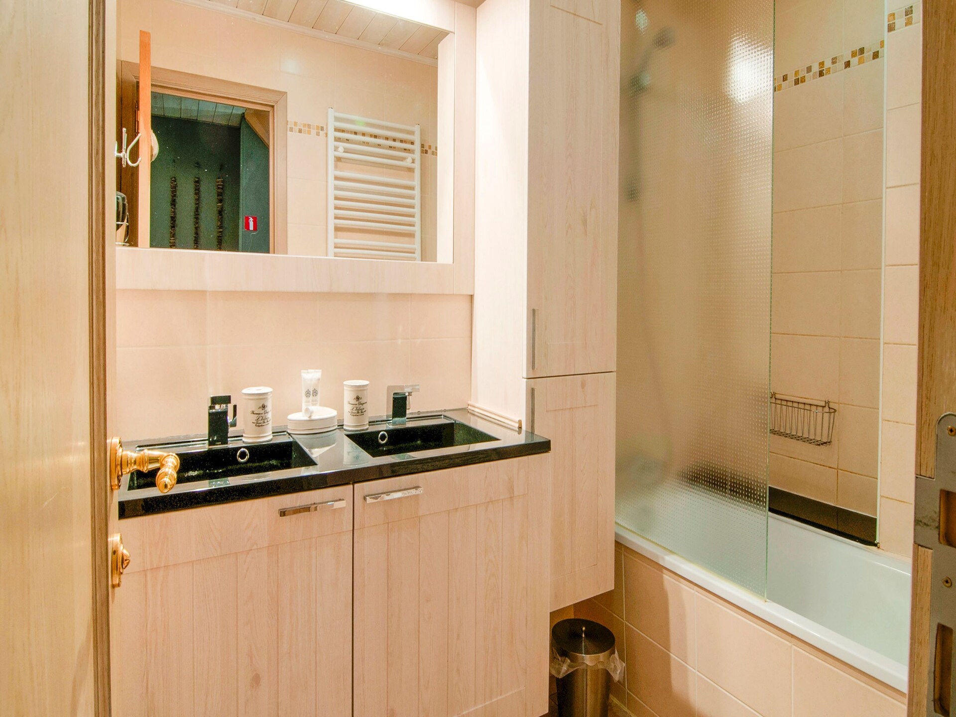 9-persoons vakantiehuis in het centrum van Bastogne - foto 27