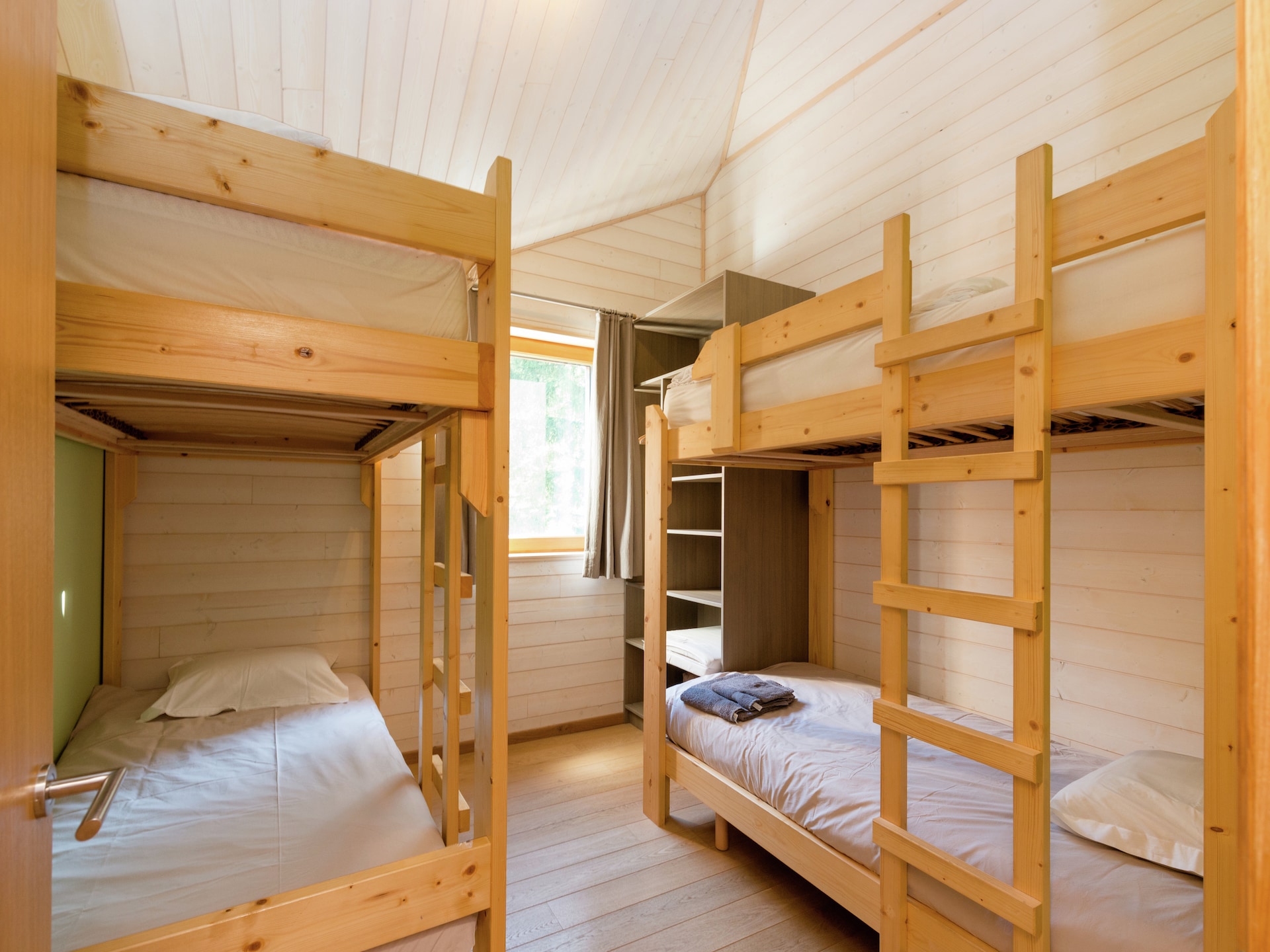 8-persoons chalet La Dolina met houtkachel in Durbuy - foto 15