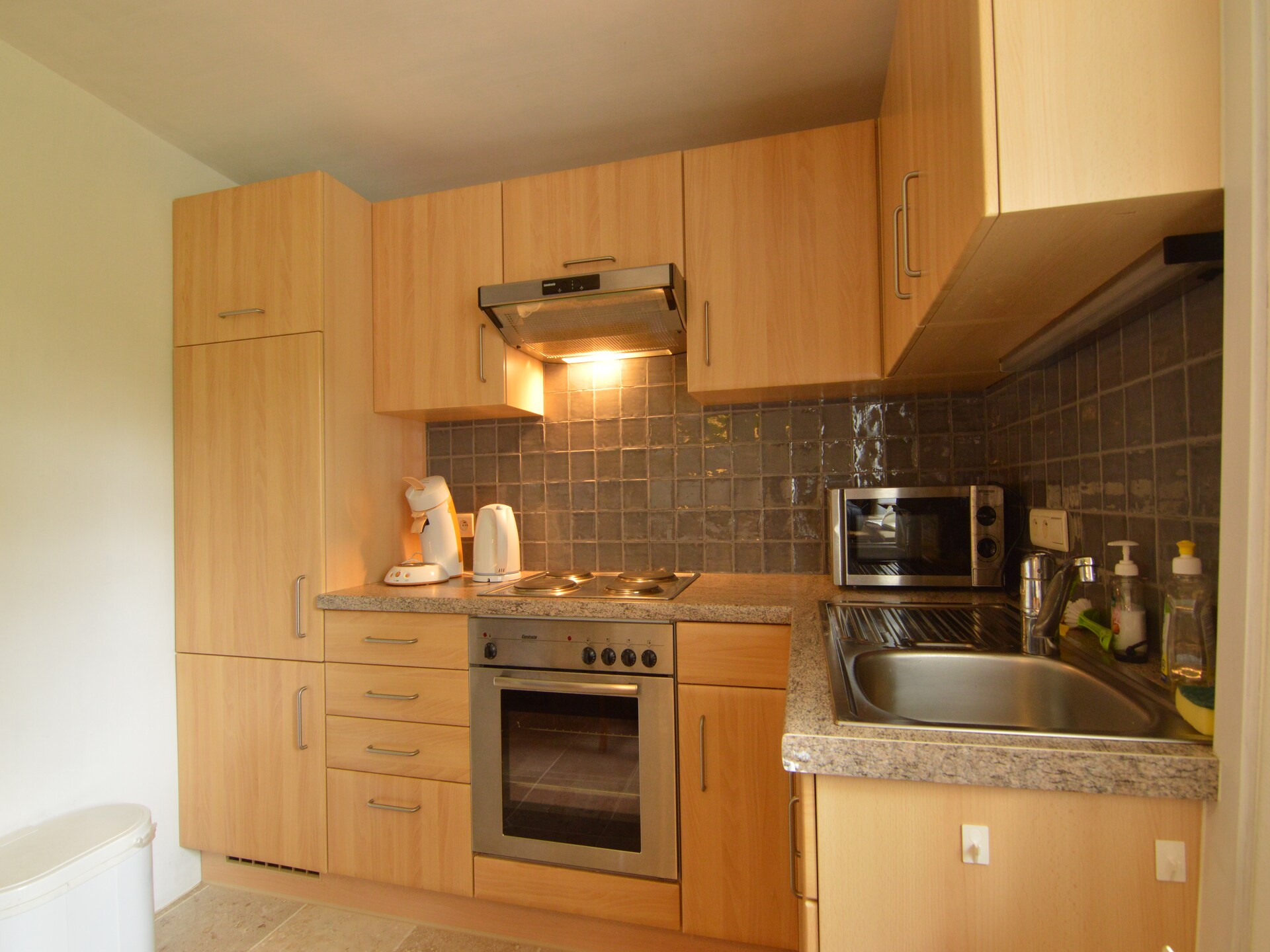 Charmant 5-persoons vakantiehuis met sauna in Bullingen - foto 3