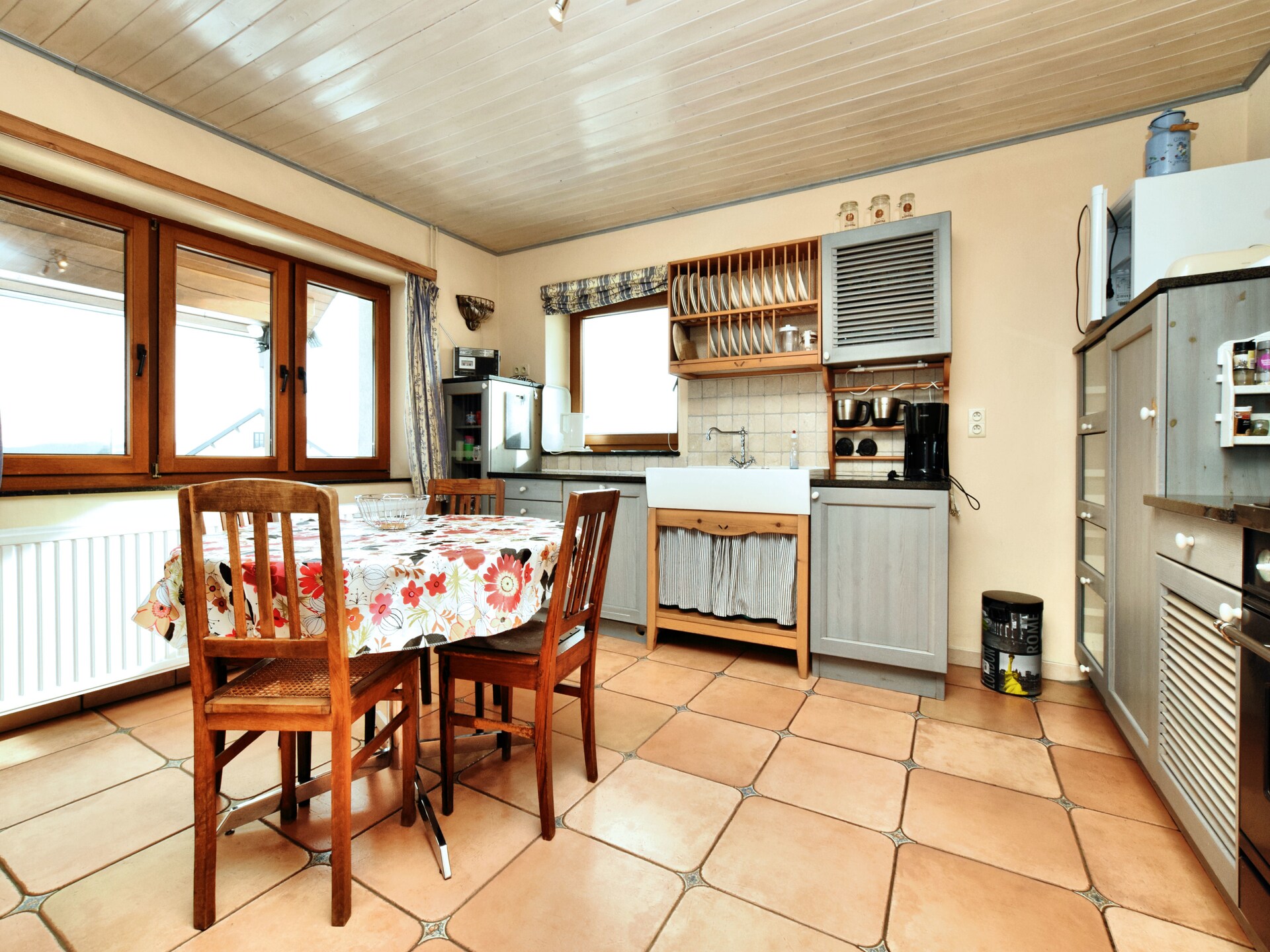 Ruim vakantiehuis voor 9 in Schönberg met tuin, BBQ en houtkachel - foto 16